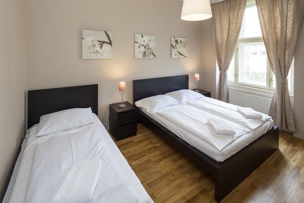 Capital Apartments Прага Екстер'єр фото