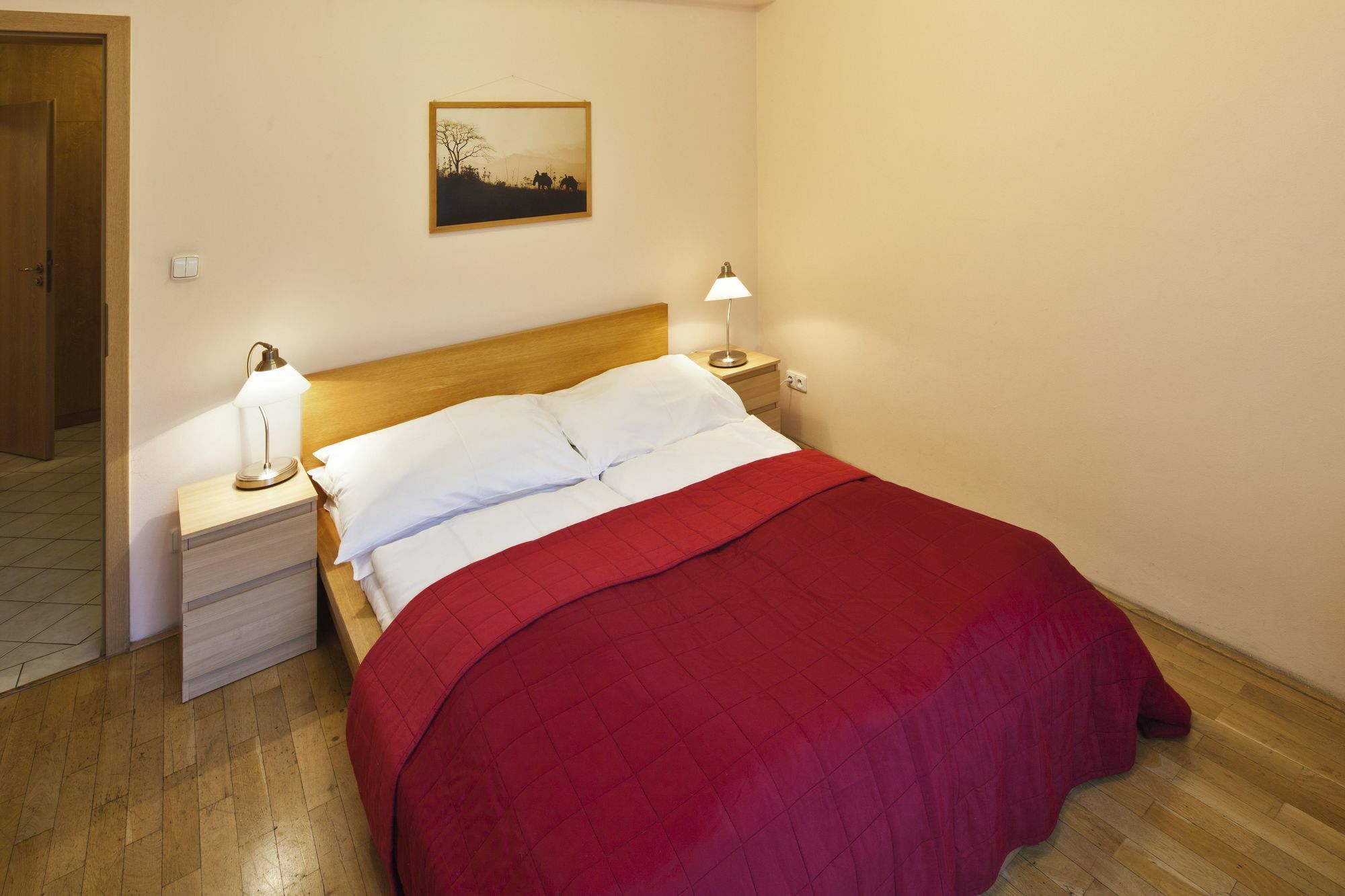 Capital Apartments Прага Екстер'єр фото