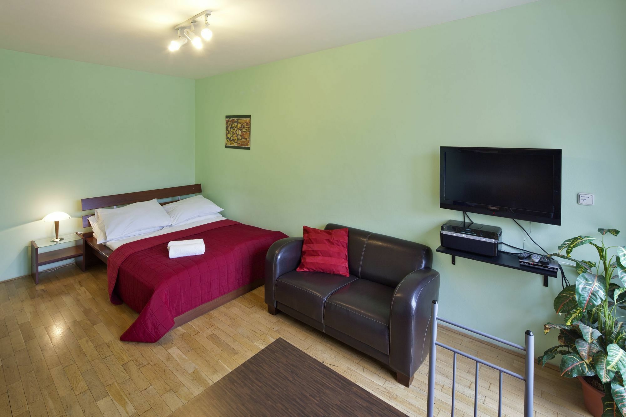 Capital Apartments Прага Екстер'єр фото