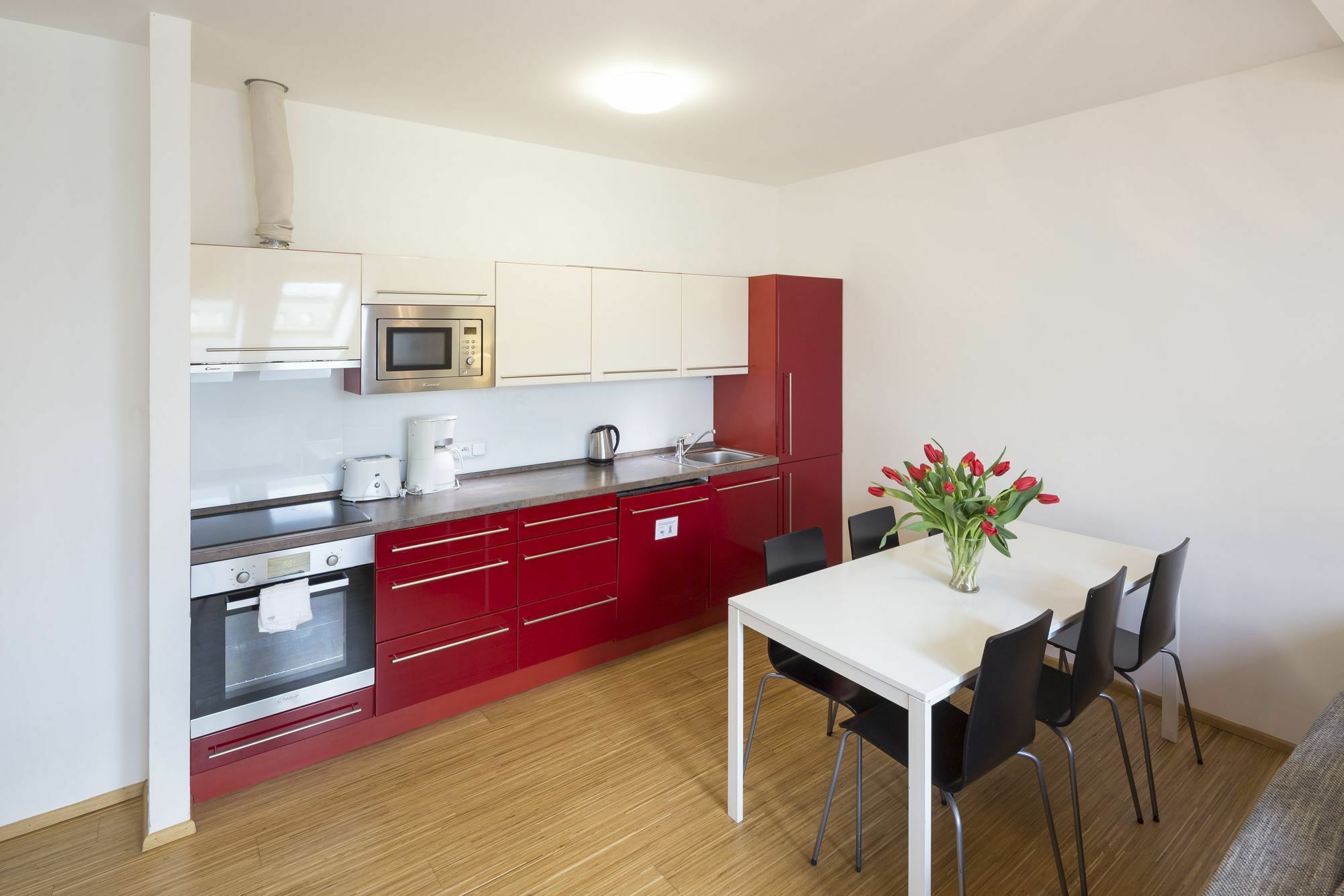 Capital Apartments Прага Екстер'єр фото