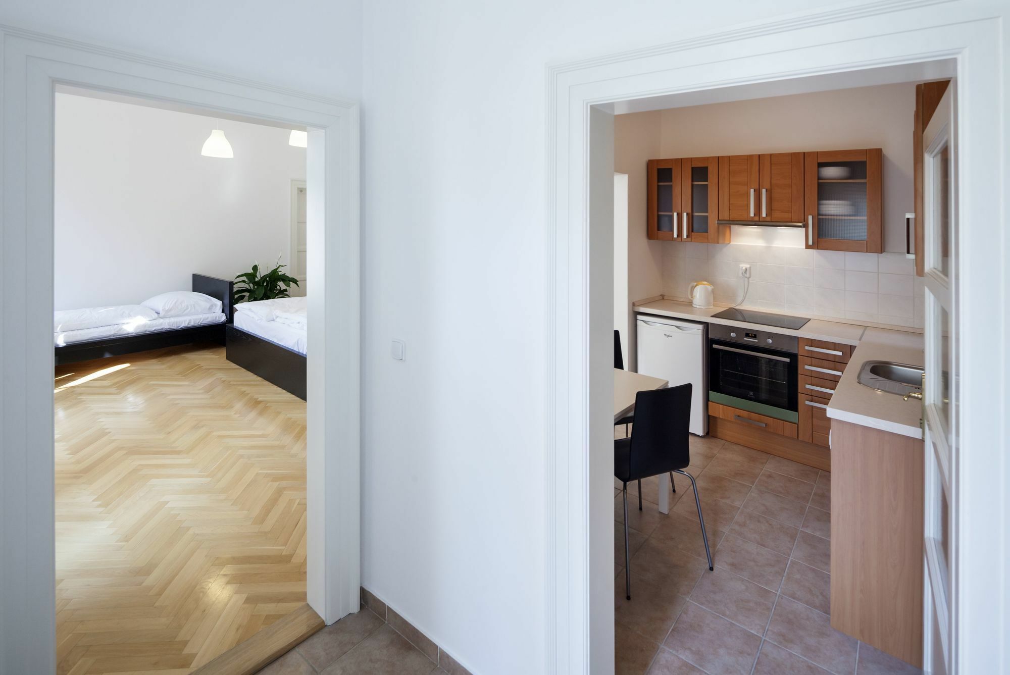 Capital Apartments Прага Екстер'єр фото
