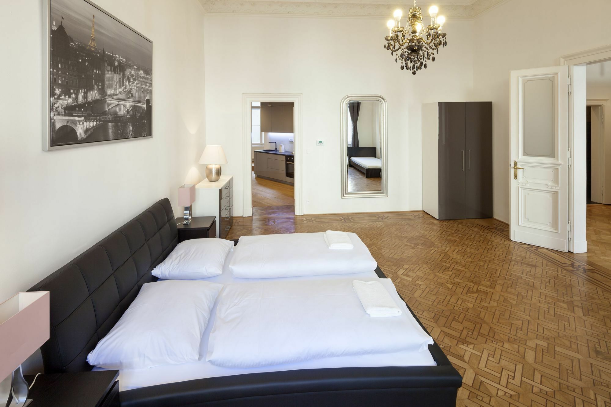 Capital Apartments Прага Екстер'єр фото